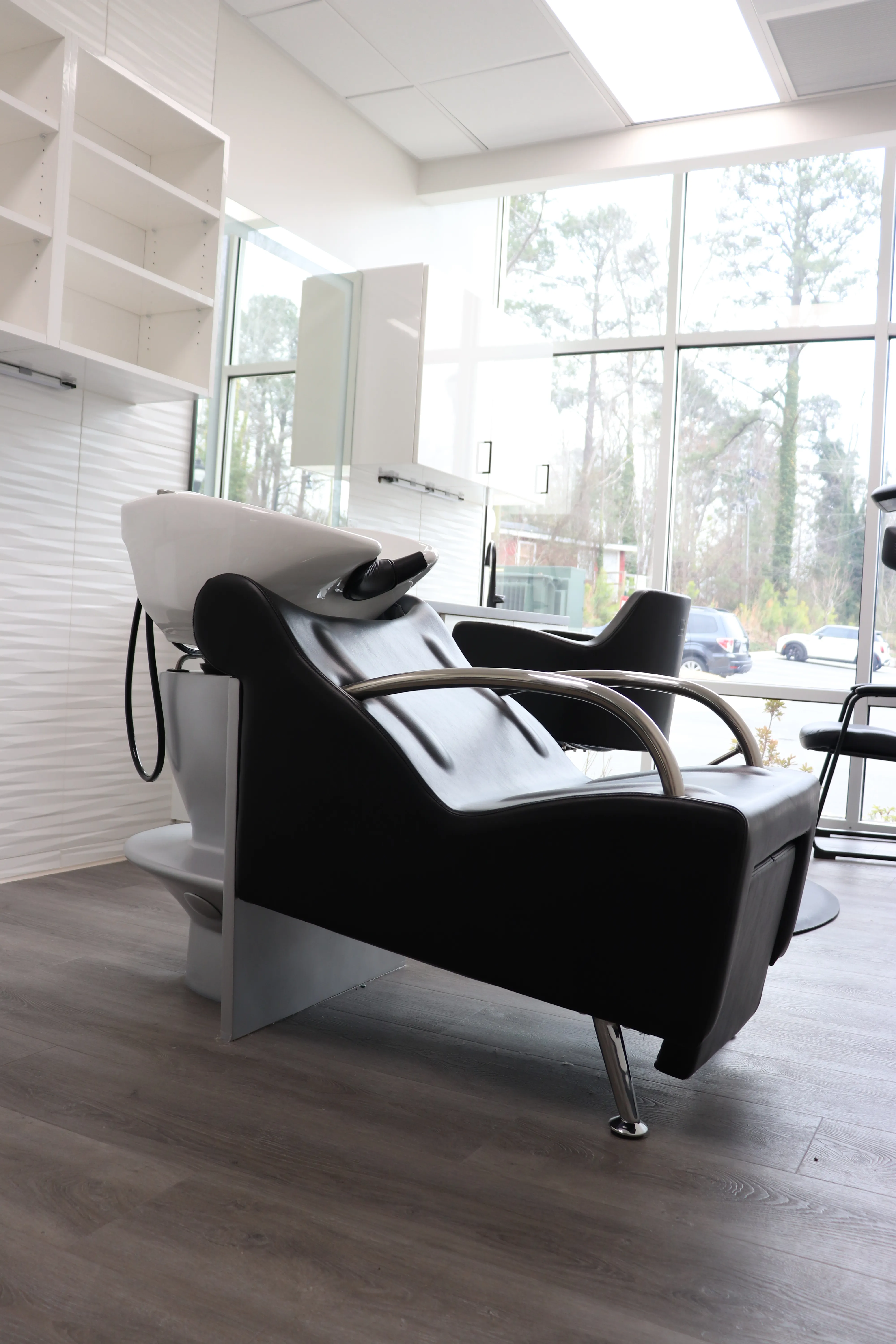 Shampoo bowl station